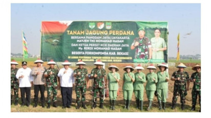Pangdam Jaya Bersama Forkopimda Kabupaten Bekasi Tanam Jagung di Lahan Milik Kodam Jaya