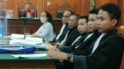 Enam Saksi Meringankan Dihadirkan di Sidang Dugaan Pemalsuan Akta Otentik, Jaksa Sempat Tolak 4 Saksi