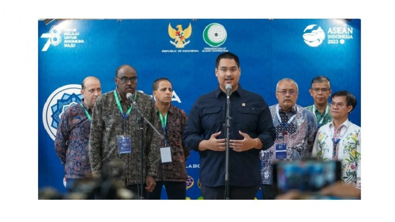 Menpora RI Dito Ariotedjo Terima Kunjungan Delegasi dari OIC-CA Tarig Bakheet
            - galeri foto