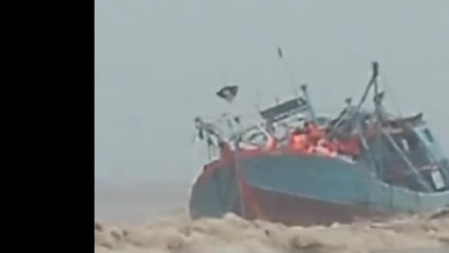 Cuaca Buruk, Kapal Motor Jaya Utama Karam di Tulungagung