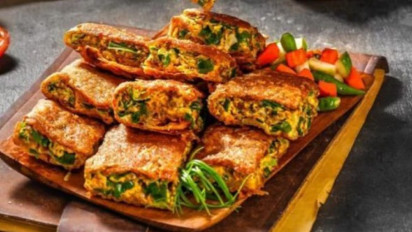 Akhir Pekan Menikmati Martabak Asli Pecenongan 67 yang Punya Cita Rasa Otentik sejak Tahun 60an