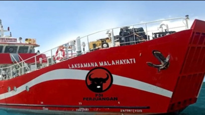 Rumah Sakit Apung Laksamana Malahayati Milik PDIP Singgah di Dumai, Gelar Pengobatan Gratis