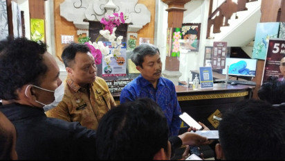 Heboh, Bule Australia Ngaku Bayar Belasan Juta karena Paspor Kotor, Kanwilkumham Bali Lakukan Penyelidikan