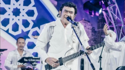 Perjalan Cinta Sang Raja Dangdut, Ini Daftar 7 Istri Rhoma Irama yang Ternyata Pernah Menikahi Sosok Ini