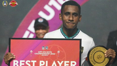 Profil Iqbal Gwijangge, Anak Angkat Iwan Bule yang Dipanggil Timnas U-17 untuk Seleksi Skuad Piala Dunia U-17