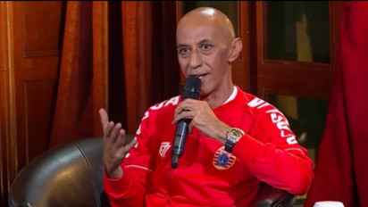 Loyalis Anies Baswedan, Geisz Chalifah Sindir Drama Politis soal Rumput JIS di Hadapan Pendukung Prabowo Jokowi