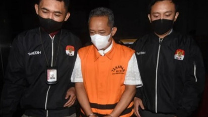 Masa Penahanan Wali Kota Bandung Nonaktif Yana Mulyana Diperpanjang KPK