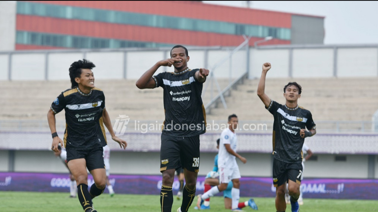 Komisi Disiplin PSSI Raup Rp260 Juta Denda di Sidang Laga Pekan Pertama Liga 1 2023/2024, Rp100 Juta dari Dewa United
            - galeri foto