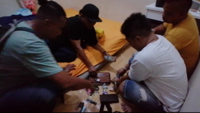Grebek Kampung Narkoba Dipesisir Laut, Satresnarkoba Polrestabes Medan Amankan 15 Orang Tersangka