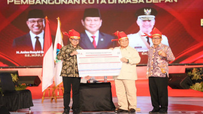 Bima Arya Serahkan Hasil Rekomendasi Rakernas APEKSI XVI ke Tiga Bakal Calon Presiden pada Pemilu 2024