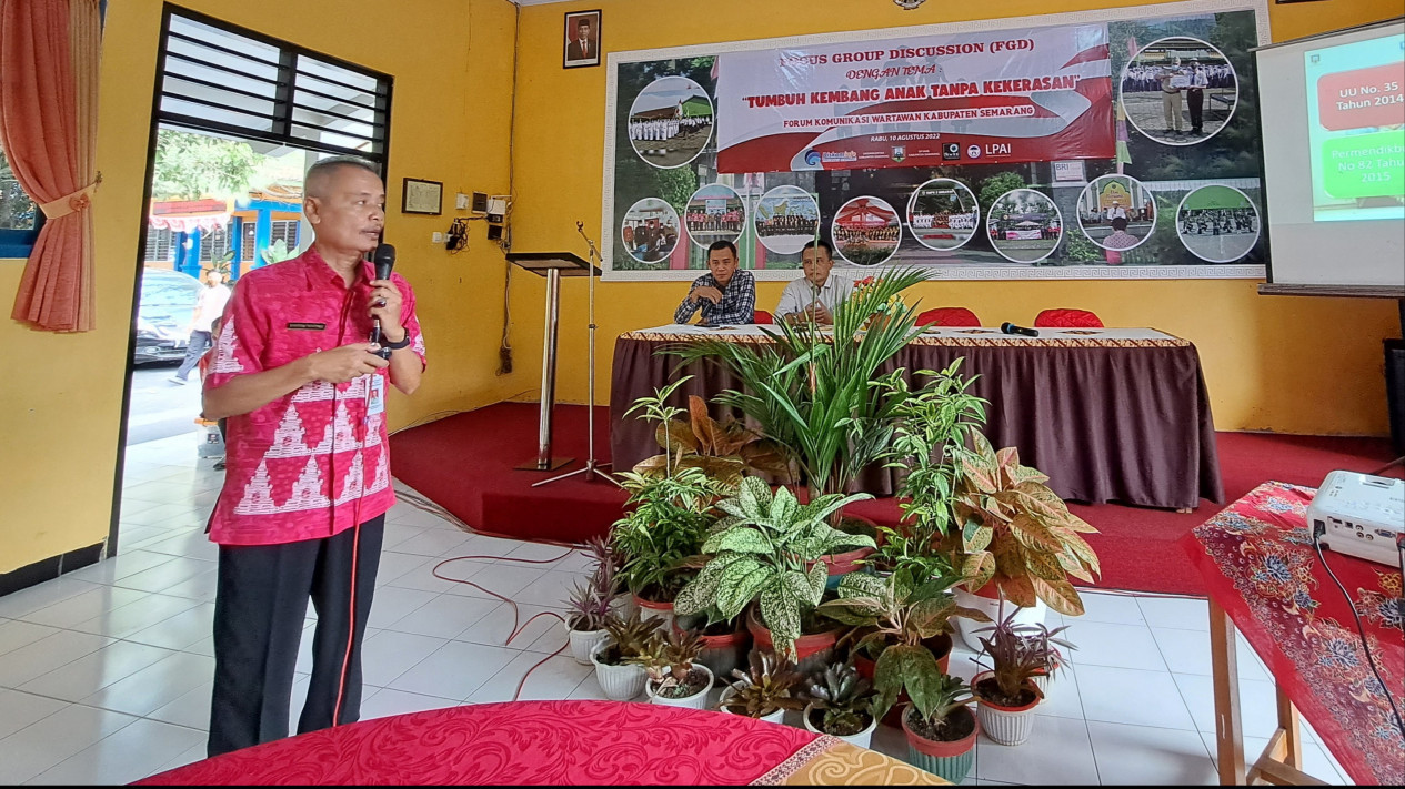 Banyak Sekolah Dasar Negeri Kekurangan Siswa, Disdikbudpora Kab. Semarang Perpanjang Pendaftaran
            - galeri foto