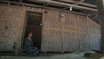 500 KK Kurang Mampu di Pulau Sumba Mendapat Bantuan Listrik Gratis dari PLN