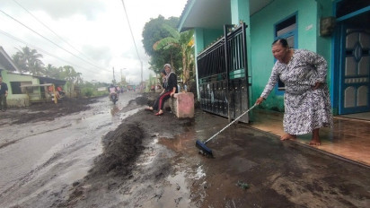 Kisah Suwarni, Saksi Hidup Bencana Banjir Bandang Lumajang, Sempat Terjebak Lumpur dan Terpisah dengan Keluarga