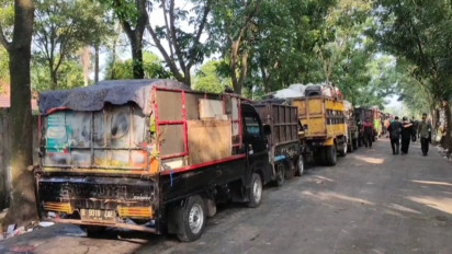 TPA Cipayung Kelebihan Kapasitas, Truk Pengangkut Sampah Antre Hingga 8 Jam