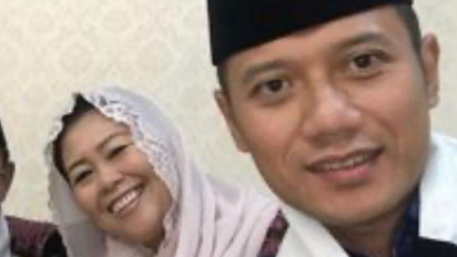 Yenny Wahid Unggah Selfie dengan AHY, Tanda Tawar-menawar Cawapres Anies Baswedan?