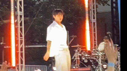 Konser Jung Kook di New York Dibubarkan Panitia karena Hujan Deras