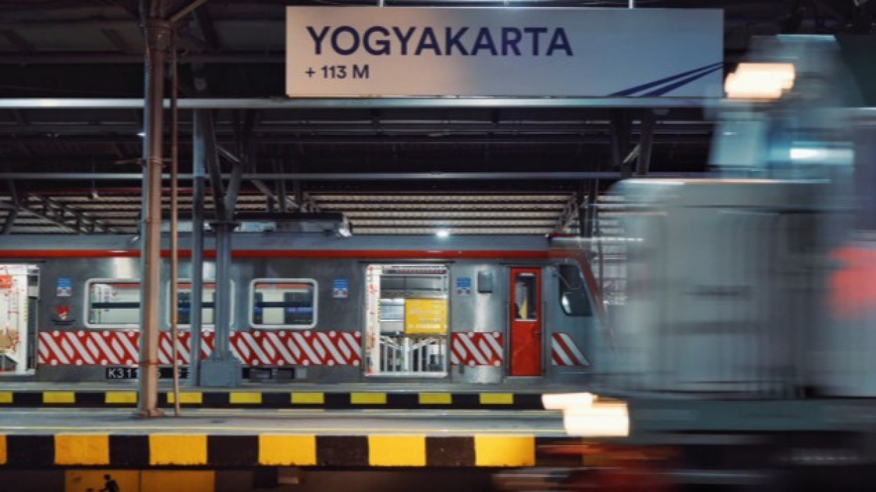 Simak Jadwal KRL Jogja-Solo Hari Ini, Minggu 16 Juli 2023, Siap Antar Keluarga Berlibur ke Solo dari Pagi Hingga Malam Hari 
            - galeri foto