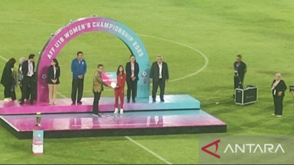 Penyerang Timnas Putri Indonesia Jadi Pemain Terbaik AFF U-19