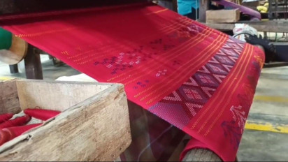 Wastra dan Kriya Indonesia Maju ke Panggung Global: Merawat Akar, Membuka Jalan Baru