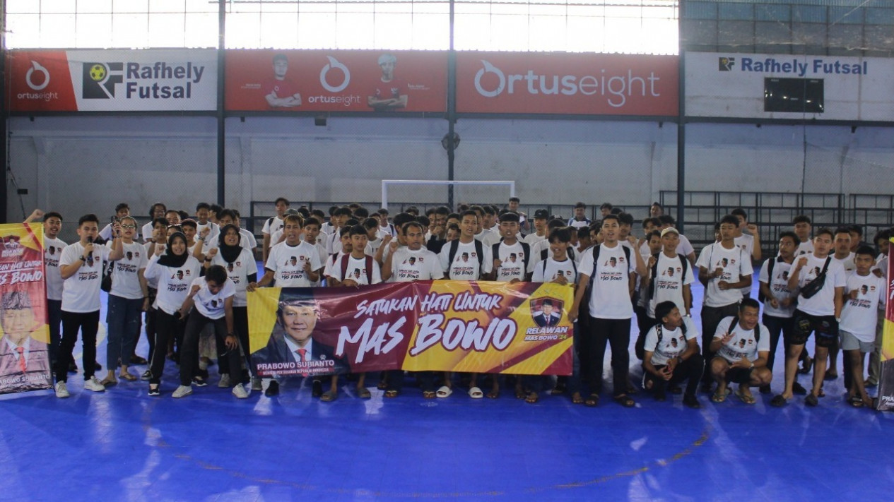 Antusias Warga bersama Relawan Mas Bowo Deklarasi Prabowo jadi Presiden 2024 diiringi Ragam Giat Sosial dan Sportifitas
            - galeri foto