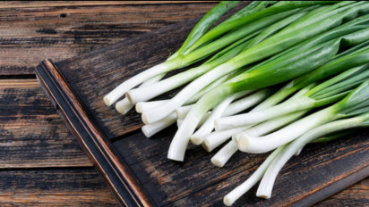 Sering Dikira Cuma Pelengkap Makanan, Bawang Daun Ternyata Punya Manfaat Dahsyat, Penyakit Mematikan ini Ogah Mendekat