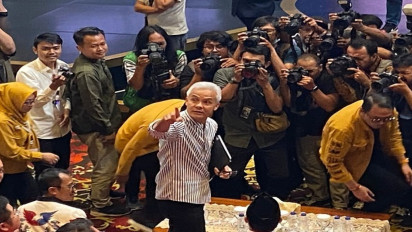 Hasto Tanggapi Soal Putra Ganjar Sampai Putrinya Puan Masuk Barisan Jurkam