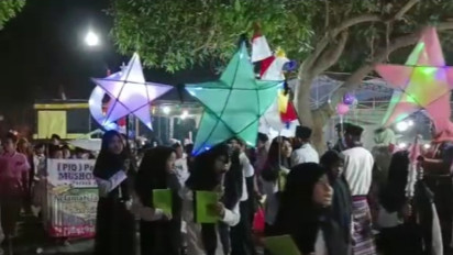 Sambut Tahun Baru Islam, Warga dan Santri di Bangkalan Rayakan dengan Pawai Keliling Desa