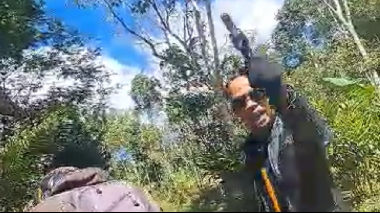 Preman Berpistol Di Garut Dibebaskan Lewat Restorative Justice? Praktisi Hukum : Prosesnya Tak Boleh Asal-asalan
            - galeri foto