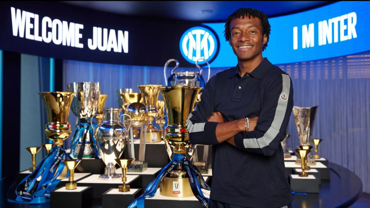 Inter Milan Perkenalkan Rekrutan Anyar, Dapat Juan Cuadrado dengan Status Bebas Transfer
            - galeri foto