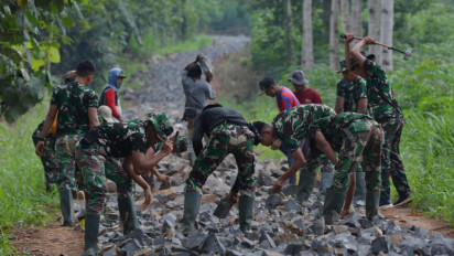 Meski Terkendala Letak Geografis, Satgas TMMD 117 Tetap Optimis Program Selesai Tepat Waktu