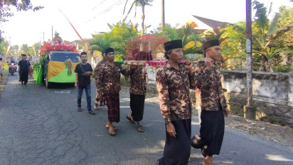 Karakan Kucing, Tradisi Bersih Desa Warga Selok Awar-Awar Sambut Tahun Baru Islam