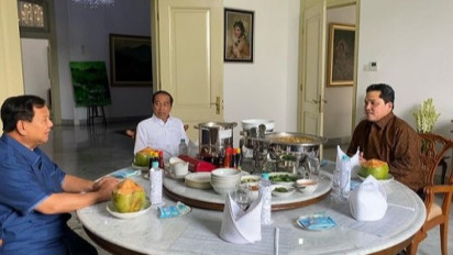 PKB Ngaku Belum Dapat Laporan soal Pertemuan Jokowi Bareng Prabowo dan Erick Thohir