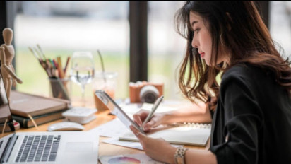 Awas Ada Tantangan Baru di Tempat Kerja! Berikut Ramalan Zodiak Cancer Besok, 4 Maret 2025