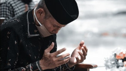Amalan Sholawat Pelunas Utang dan Pembuka Pintu Rezeki, Amalkan Setelah Subuh dan Ashar Kata Habib Rifky Alaydrus