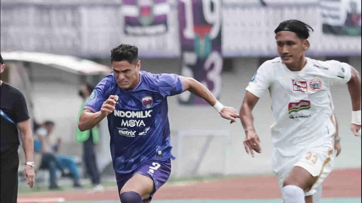 Kalahkan Persija Jakarta, Gol Tunggal Esal Sahrul Bawa Tiga Poin untuk Persita Tangerang
            - galeri foto