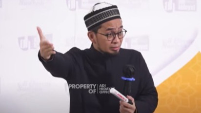Amalan Mustajab, Mulai Sekarang Rutinkan Hal yang Dikatakan Ustaz Adi Hidayat ini, Kerjakan Setiap Bangun Tidur di Malam Hari, Rezeki Mengalir Deras