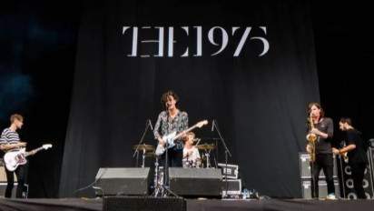 Buntut Adegan Ciuman LGBT, FPI Ancam Bubarkan Konser The 1975 di GBK Hari Ini