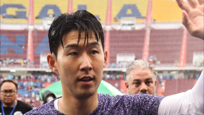 Lapangan Stadion Rajamangala Thailand Banjir, Laga Tottenham Hotspur Vs Leicester City Dibatalkan