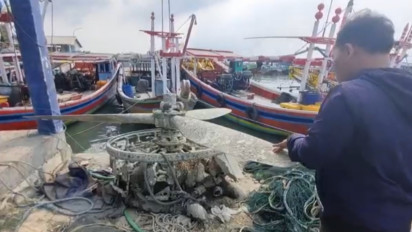Nelayan di Gresik Temukan Baling-Baling Pesawat, Diduga Peninggalan Perang Dunia ke Dua