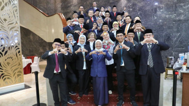 Menaker: HUT ke-76, Momentum Terus Perbaiki Kinerja Kemnaker