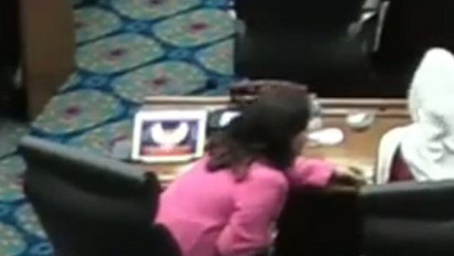 Fraksi PDIP Masih Percaya Ucapan Cinta Mega Main Candy Crush Bukan Judi Online saat Rapat