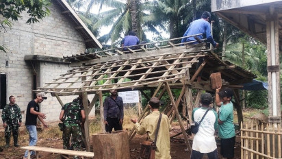 Selain Sumur Bor, TMMD Kodim 0429/Lamtim Bangun Tempat Wudhu dan MCK