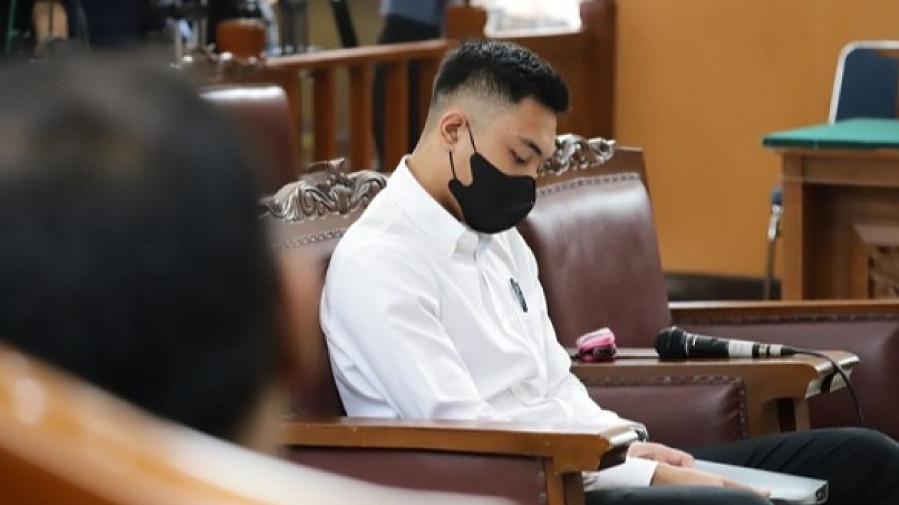 Kirim Surat pada Persidangan Mario Dandy Satriyo, Rafael Alun Trisambodo Enggan Tanggung Gugatan Restitusi Kubu David Ozora 
            - galeri foto