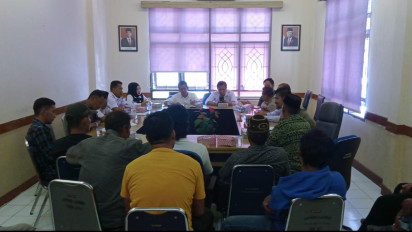 Puluhan Warga Latimojong Protes Harga Pembebasan Lahan oleh PT MDA