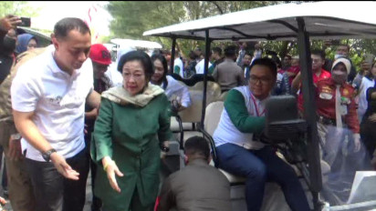 Wali Kota Surabaya Eri Cahyadi Sebut Kebun Raya Mangrove atas Inisiasi Risma dan Arahan Megawati