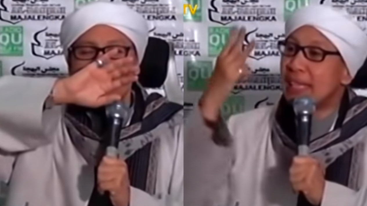 Waduh, Menguap Sebanyak 3 Kali Saat sedang Salat Bikin Batal Salatnya? Buya Yahya Beri Beri Penjelasam Ternyata itu...
            - galeri foto