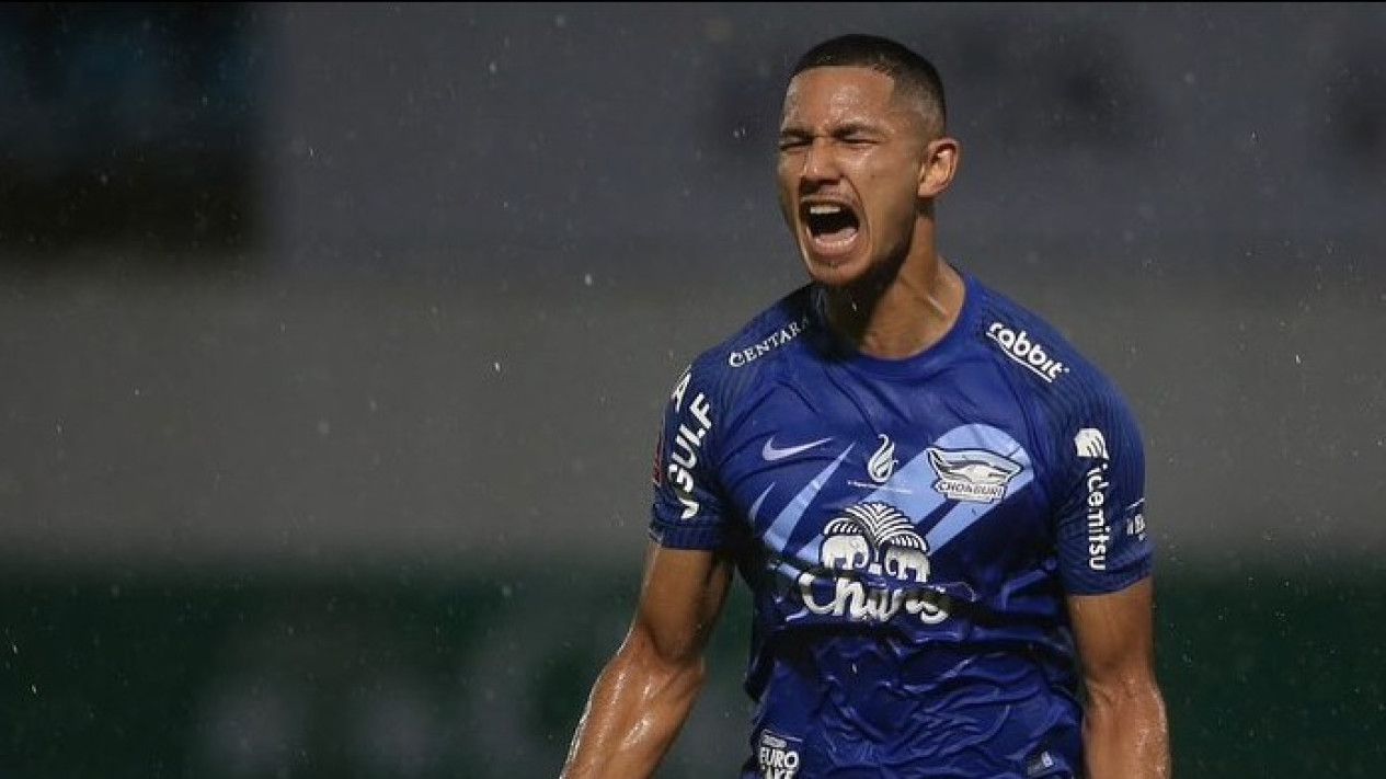 Hartanya Rp300 Triliun, Faiq Bolkiah Jadi Pemain Terkaya di Dunia Mengalahkan Messi dan Ronaldo, Main Lawan Timnas Indonesia?
            - galeri foto