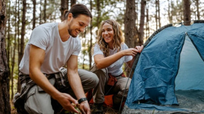 3 Rekomendasi Item Persiapan Hiking yang Wajib Dibawa Pendaki Pemula Saat Naik Gunung