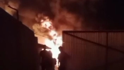 Gudang Penyulingan Minyak Ilegal di Muba Meledak dan Terbakar Hebat