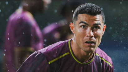 Tren Buruk Al Nassr Berlanjut, Cristiano Ronaldo Emosi sampai Siram dan Usir Kamerawan